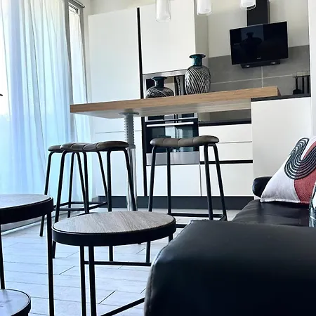 P020 - Porto Recanati, Nuovo Trilocale Con Giardino Apartamento Porto Recanati