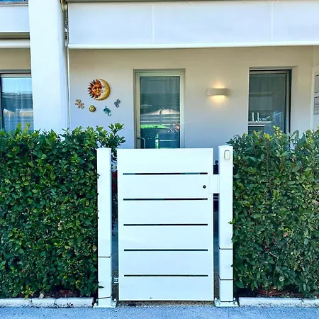 P020 - Porto Recanati, Nuovo Trilocale Con Giardino