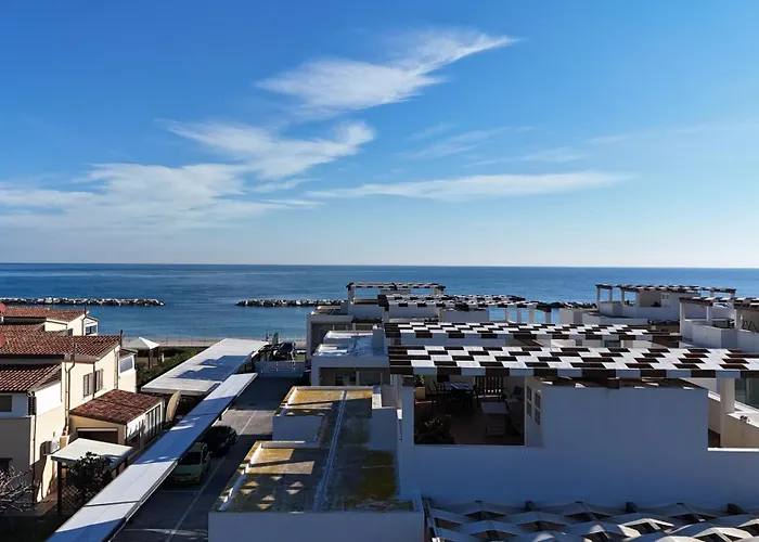 P020 - Porto Recanati, Nuovo Trilocale Con Giardino Apartment *