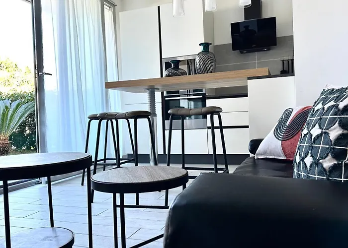 P020 - Porto Recanati, Nuovo Trilocale Con Giardino Apartment Porto Recanati